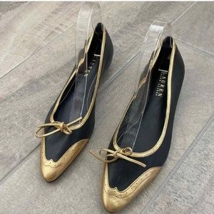 Ralph Lauren Elenor Wing Tip Kitten Heel Pointed Toe Shoes Navy and Gold Leather
